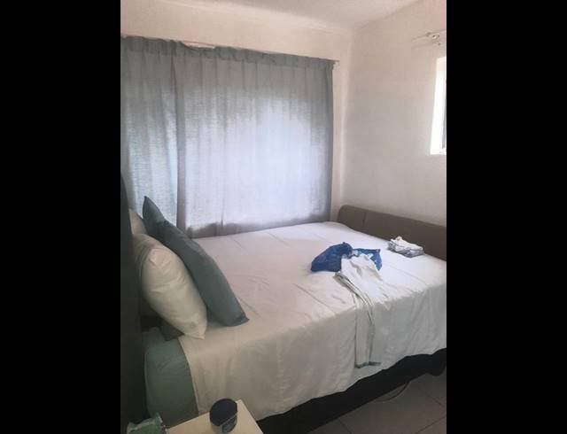 2 BEDROOM APARTMENT FOR SALE IN MONTCLAIR